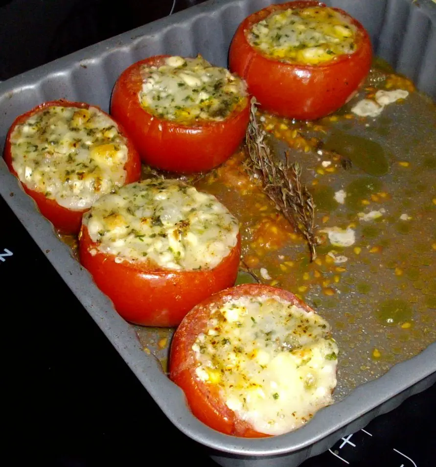 Tomates farcies au fromage 