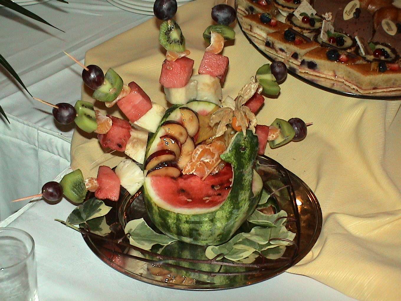 Lot De 30 Cerises Artificielles En Mousse - Décoration De Table, Coupe De Fruits - Rouge/Noir - Diam. 2.5 Cm